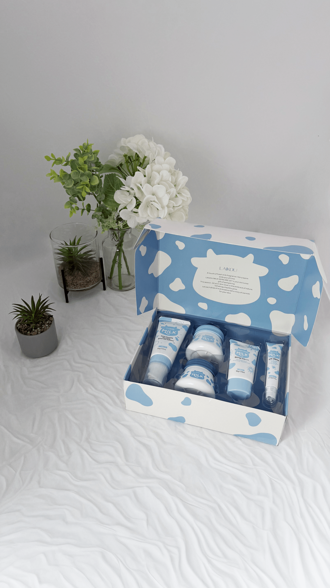 Milk Glowing Skincare Set - Milk GlowMilk GlowMilk GlowMilk Glowing Skincare Set